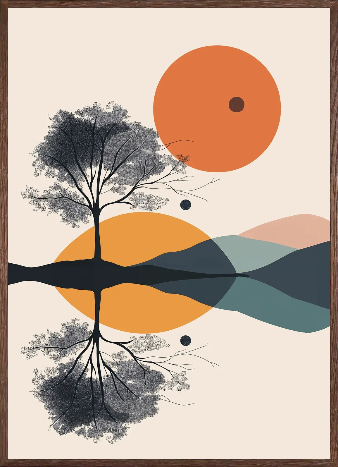 Encadrée en chêne clair, l'affiche de l'arbre stylisé et son reflet montre des aplats orange terracotta et un disque solaire