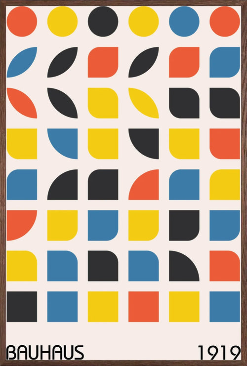Cadre chene clair entourant l'affiche Bauhaus cercles et carres