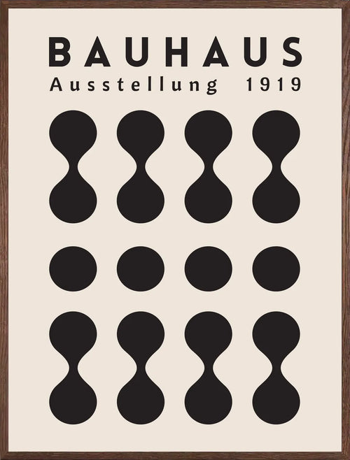 Cadre chene clair entourant l'affiche Bauhaus sabliers et points