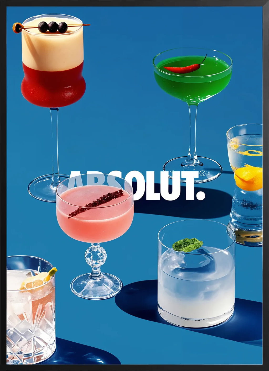 Encadrement noir mat autour de la collection de cocktails colores