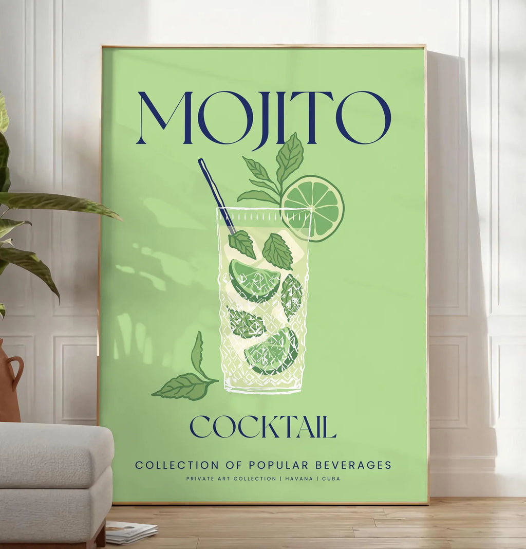 Reproduction affiche mojito minimaliste, posee au sol dans un salon minimaliste clair, a cote d'un canape beige et d'une plante verte, sur un parquet clair