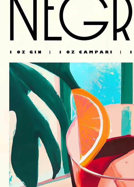 Gros plan sur le verre de Negroni, cube de glace et tranche d'orange, grain du papier 275 g/m² visible