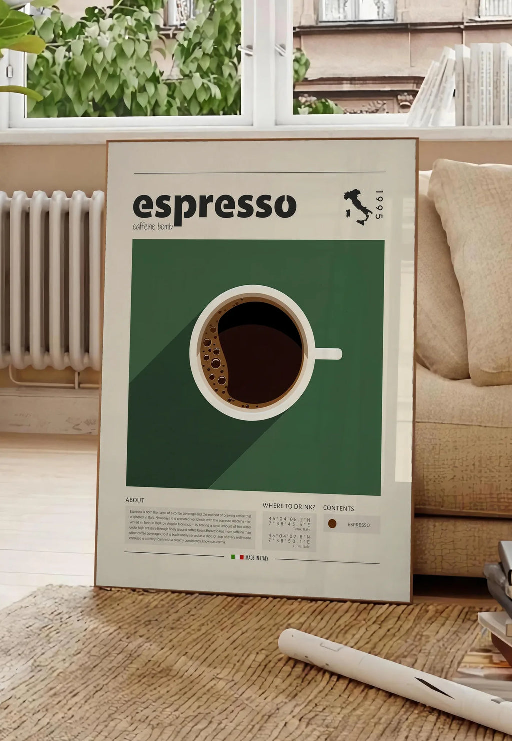Poster tasse d'espresso vue de dessus sur fond vert, posee au sol dans un salon parisien, devant une grande fenetre donnant sur un immeuble haussmannien, entre un ficus et un canape creme