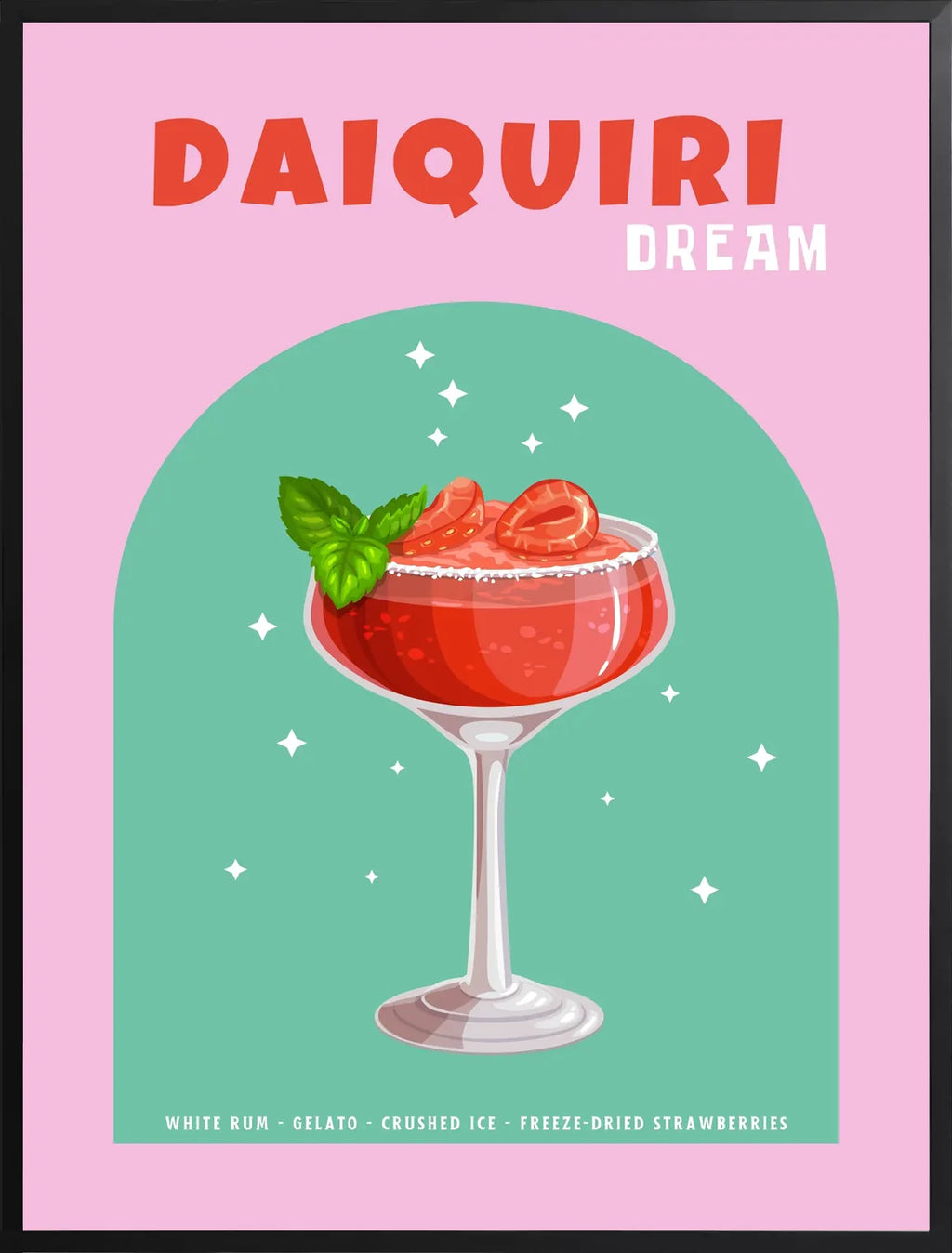 Encadrement noir mat autour du verre a daiquiri fraise et menthe