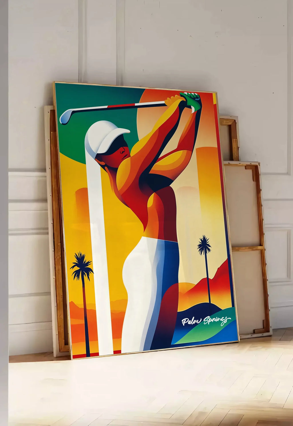 Tirage encadrable golfeuse stylisée effectue un swing, posee au sol dans une entree lumineuse, contre un mur a panneaux blancs, a cote de chassis en bois empiles