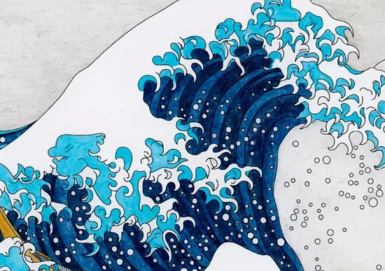 Gros plan sur l'ecume turquoise de la grande vague de Hokusai