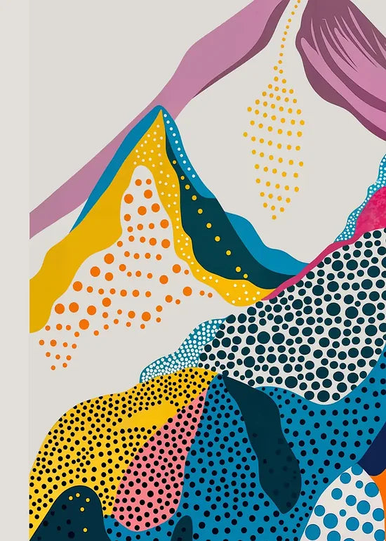 Gros plan sur montagnes multicolores de Kusama