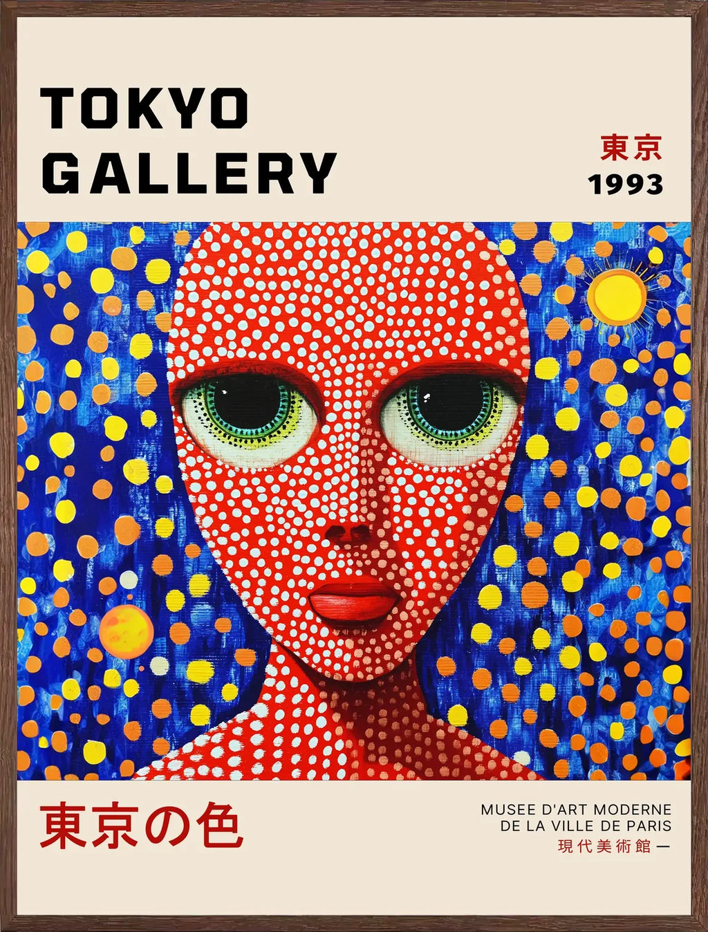 Cadre chene clair entourant l'affiche visage de femme a pois de Kusama