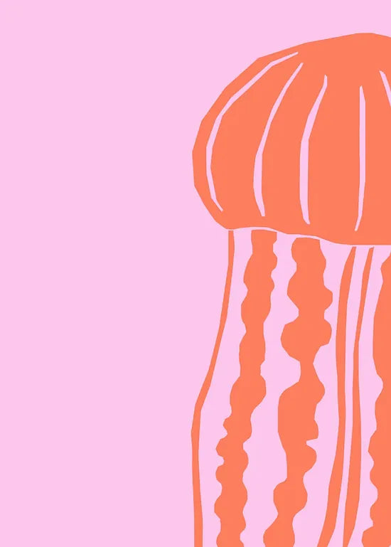 Gros plan sur la coupole et les tentacules de la meduse orange
