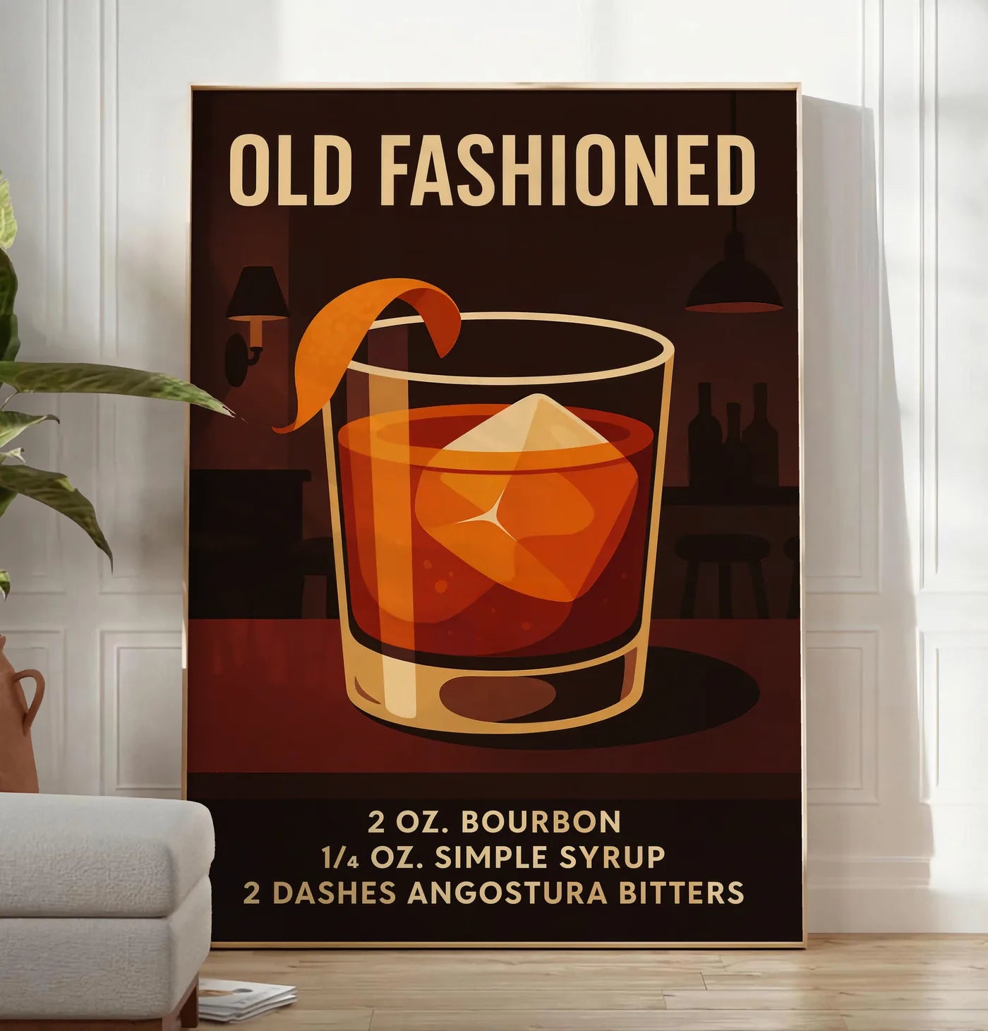 Reproduction affiche cocktail Old Fashioned, posee au sol dans un salon minimaliste clair, a cote d'un canape beige et d'une plante verte, sur un parquet clair