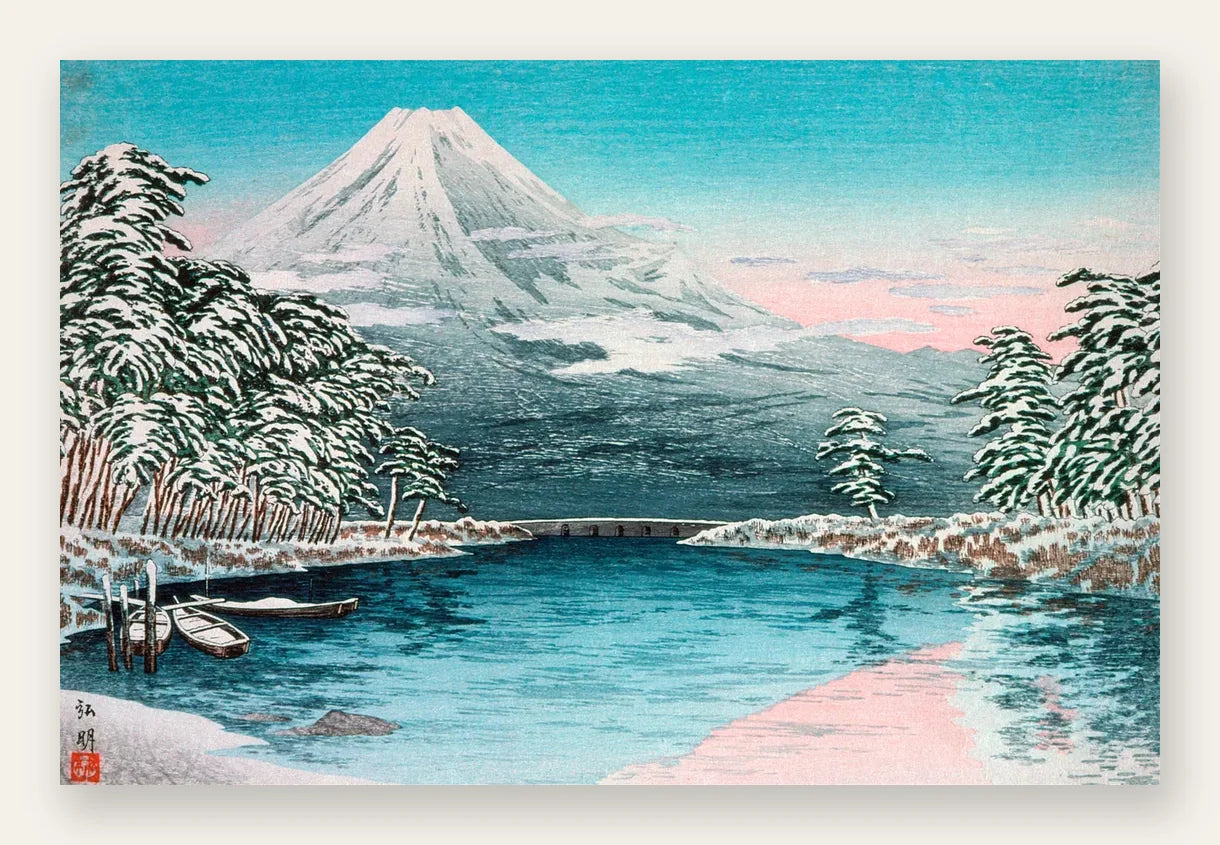 Affiche Mont Fuji estampe, enneige sur un lac turquoise et pins sous la neige