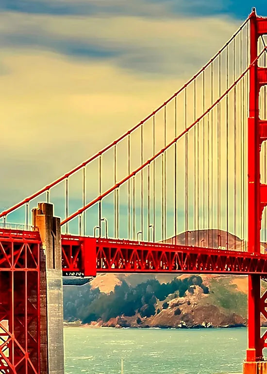 Gros plan sur les arches du Golden Gate de San Francisco